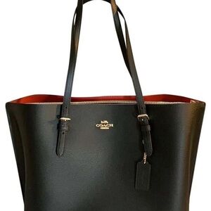 Coach signature leather tote bag in black and red